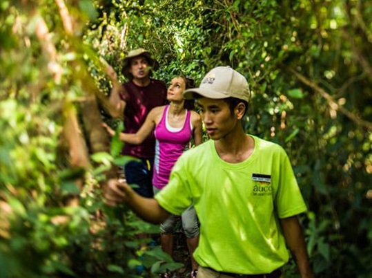 trekking in catba island