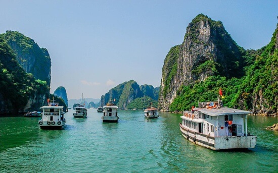 halong bay limestones halong bay limestones