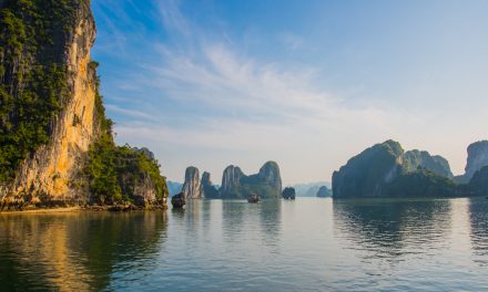 Visiting Halong Bay from Australia: Recommendations about flights, travel tips, and best routes