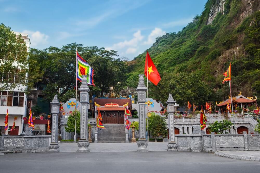 Long Tien Pagoda Long Tien Pagoda
