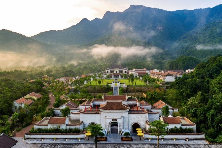 Yen Tu Mountain Completed Travel Guide