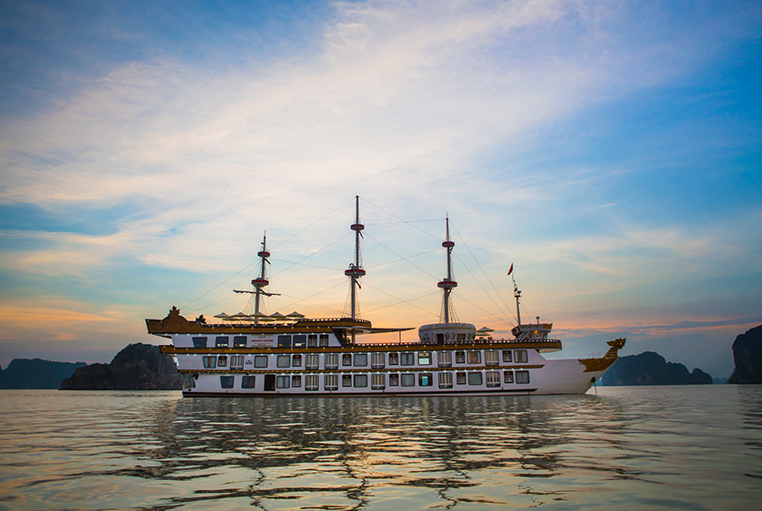 Does Internet/Wifi exist on Halong Bay cruises?